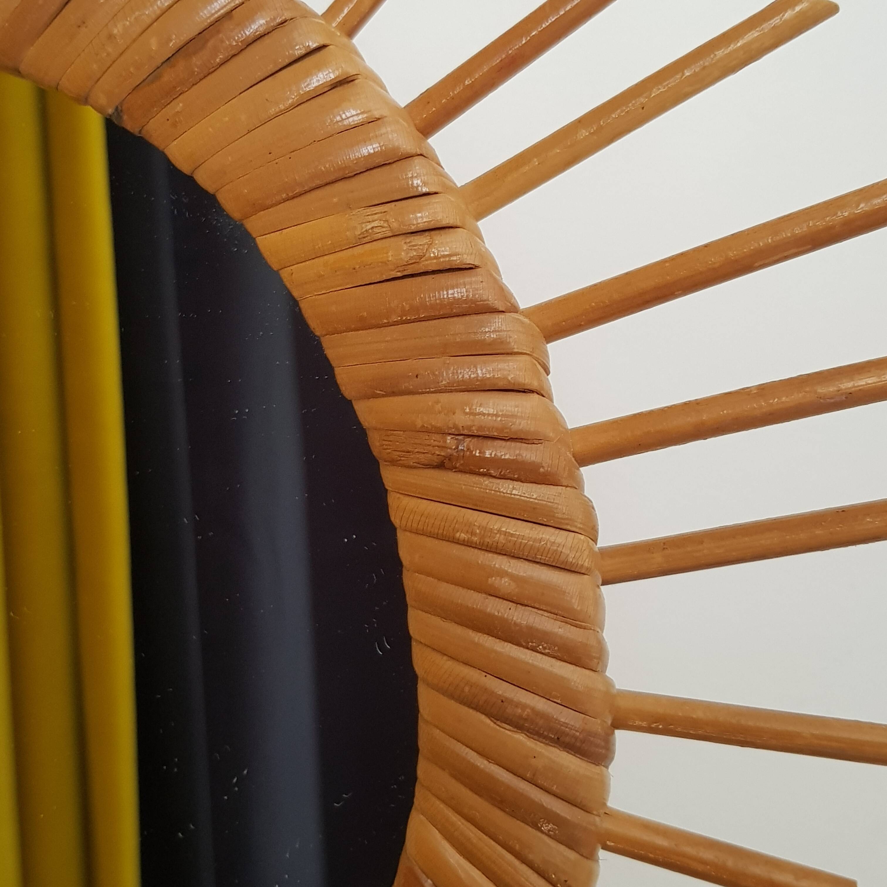 Mirror rattan sun