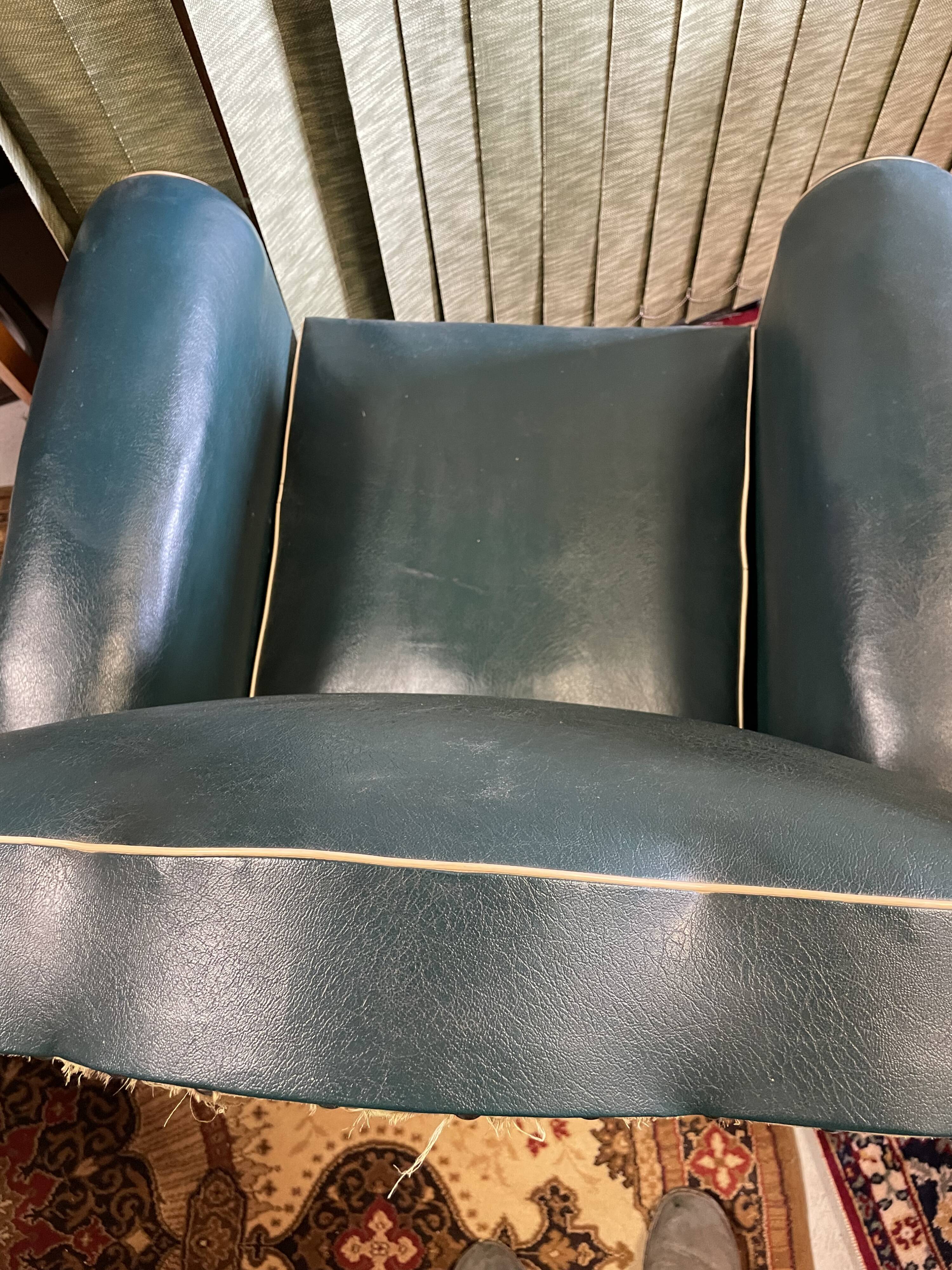 Armchair club moustache Skaï adjustable ep art deco