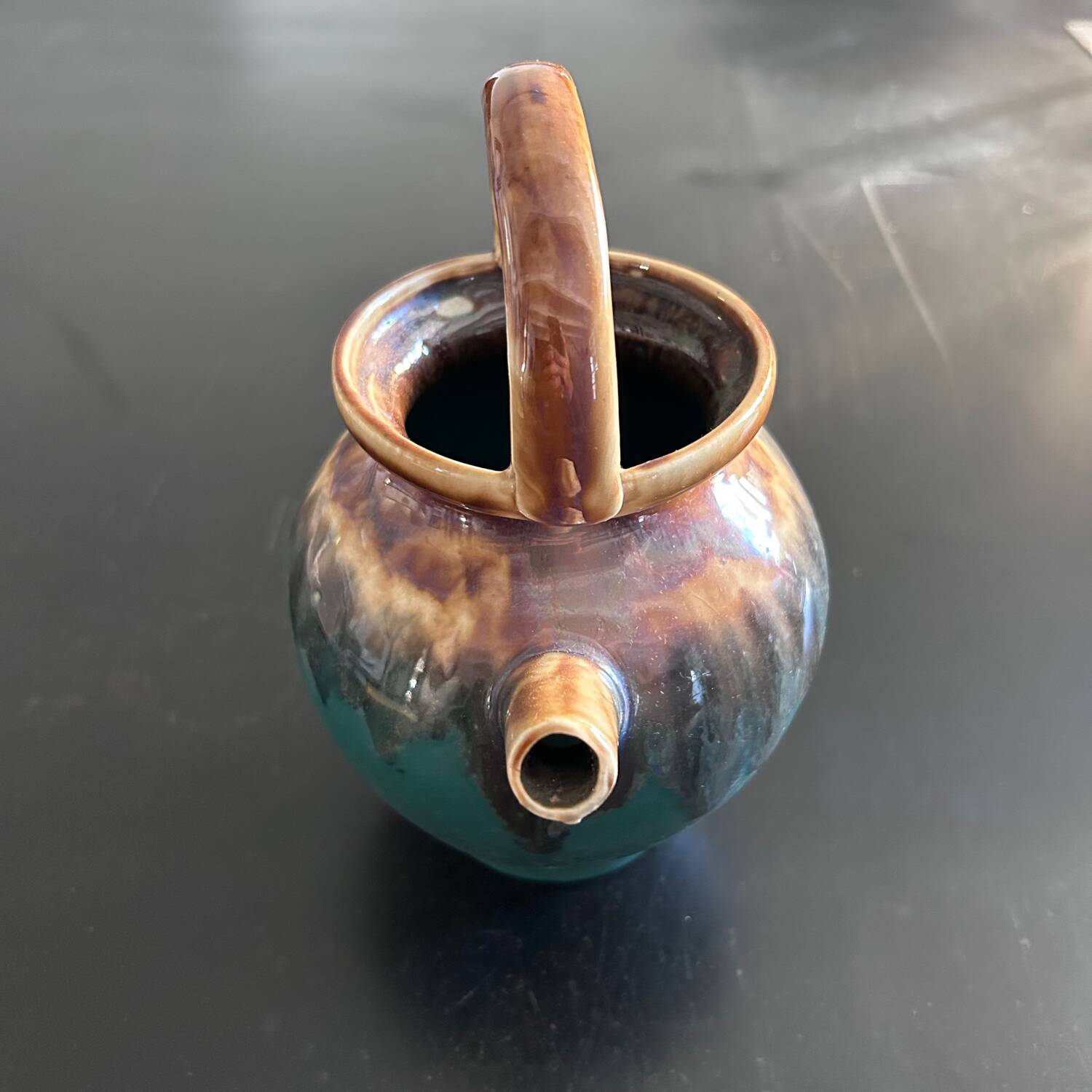 Green and ochre flamed goat