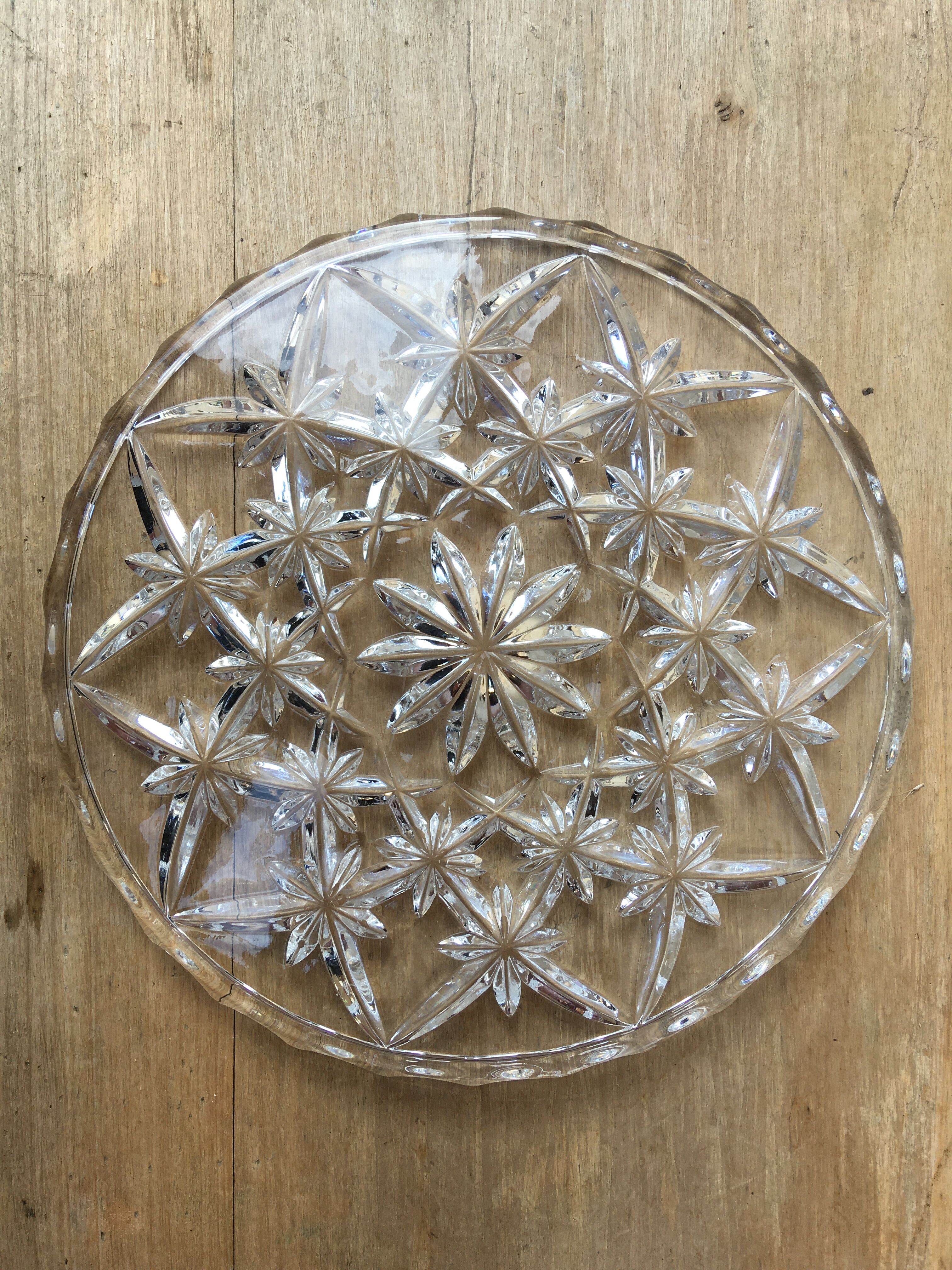 Chiseled glass underside