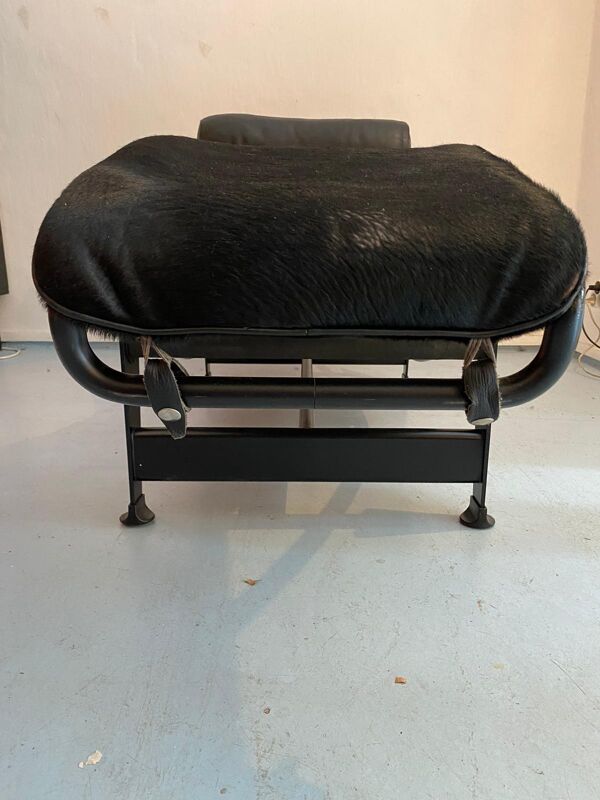 Chaise longue de Le Corbusier modèle LC4