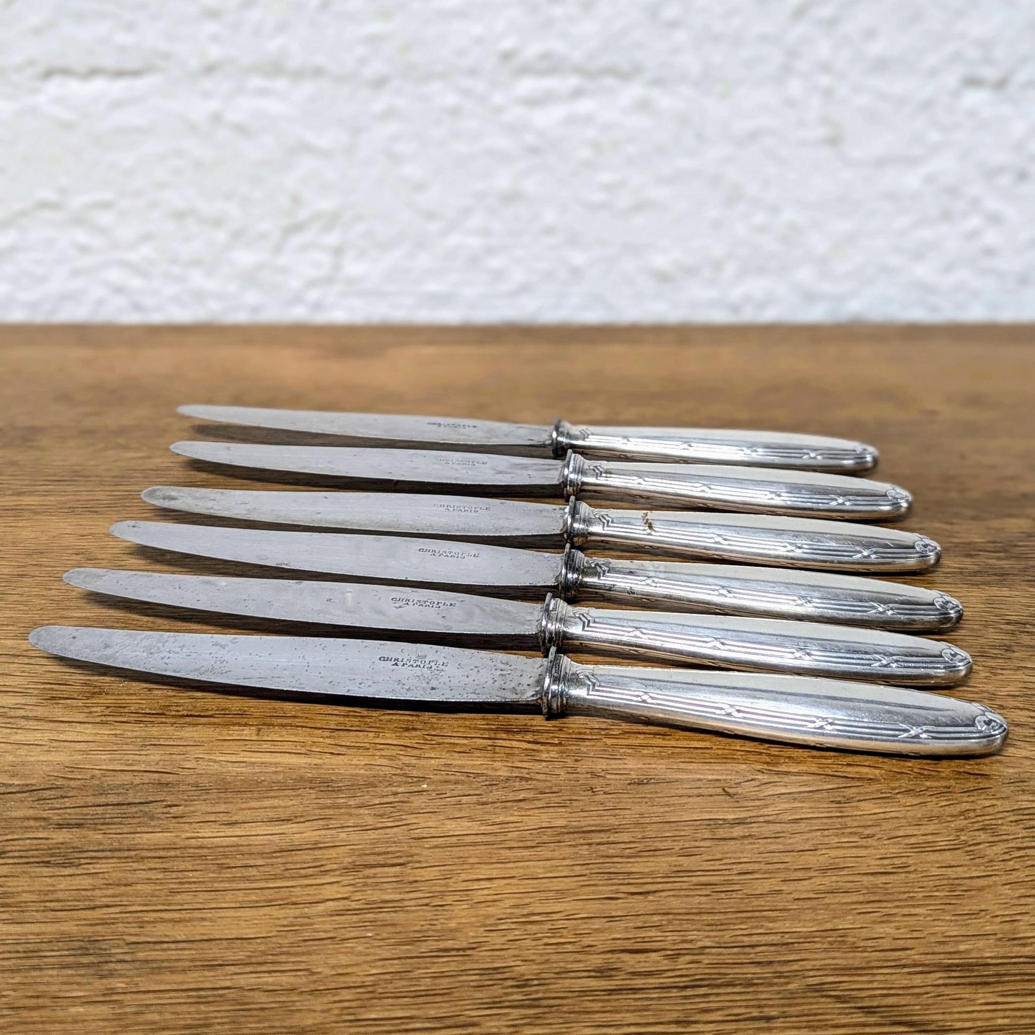 6 couteaux Christofle en métal argenté