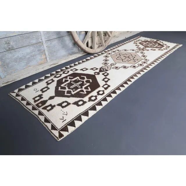 Vintage Turkish Oushak Handmade Wool Cotton White Runner Rug 100x320