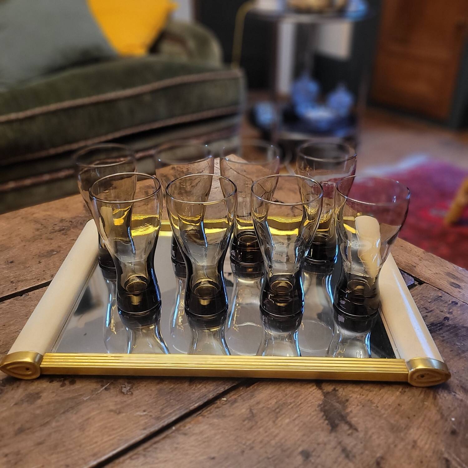 Set of 8 long drink glasses in smoked glass from the 70s – 25 cl