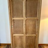 Parisian wardrobe with sliding doors