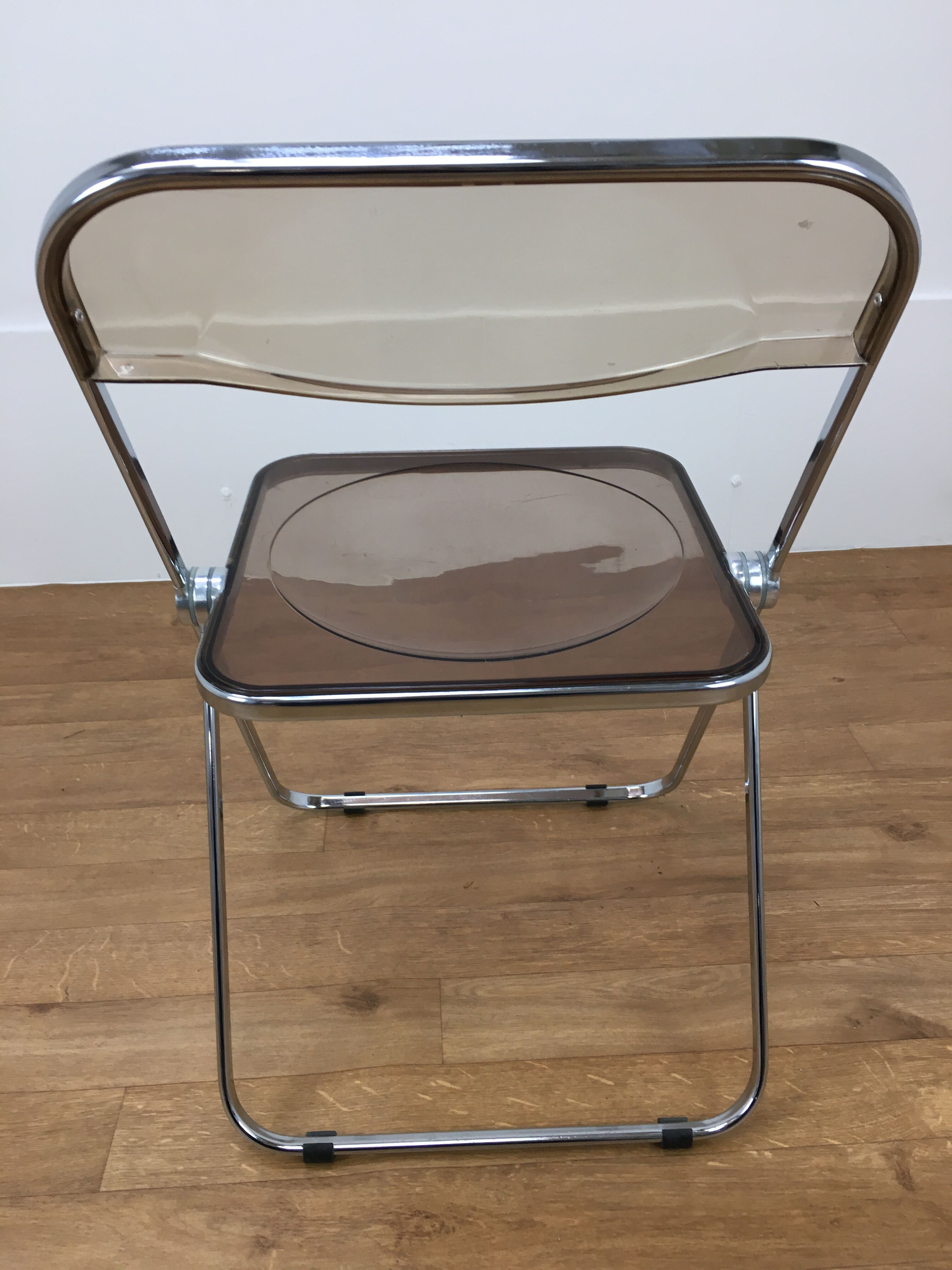 Giancarlo Piretti's Plia Chair for Anonima Castelli