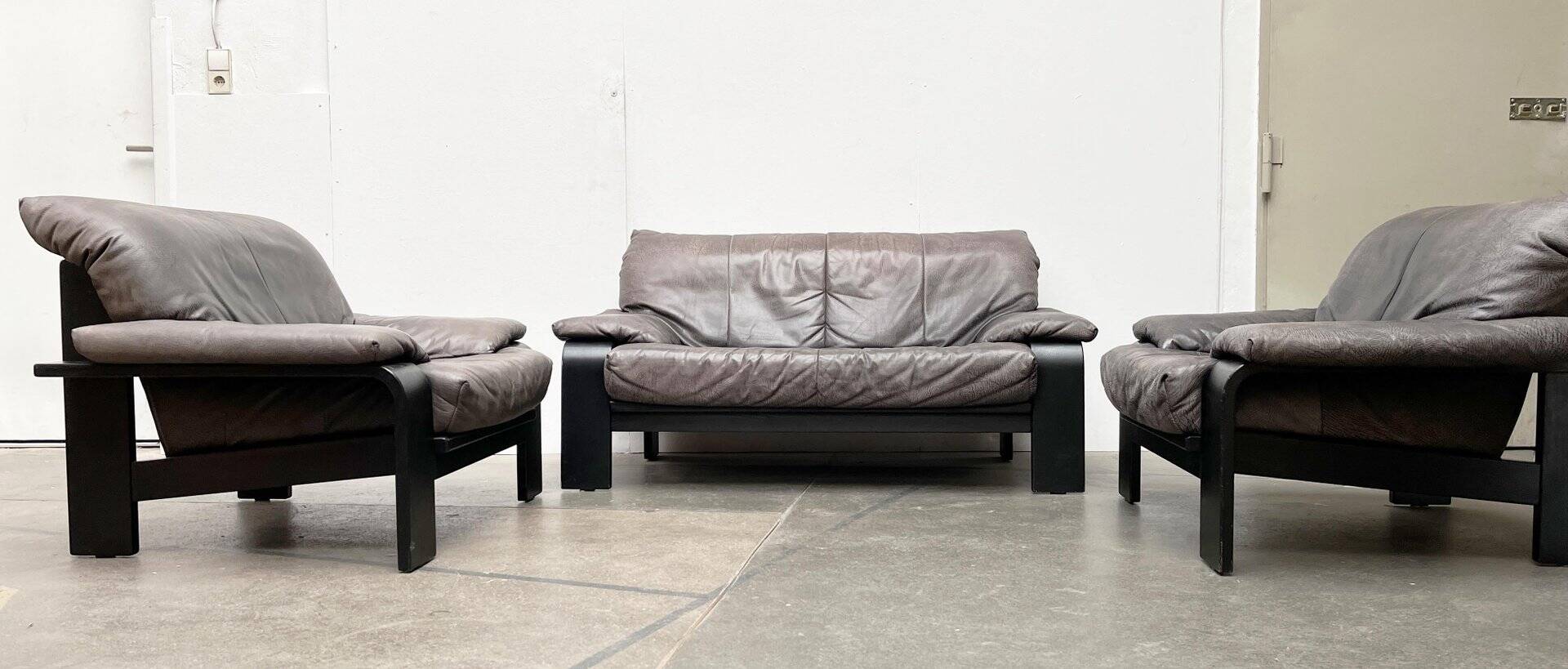 Brutalist German postmodern lounge chairs and sofa by Rolf Benz for Musterring, 1990s, set of 3.