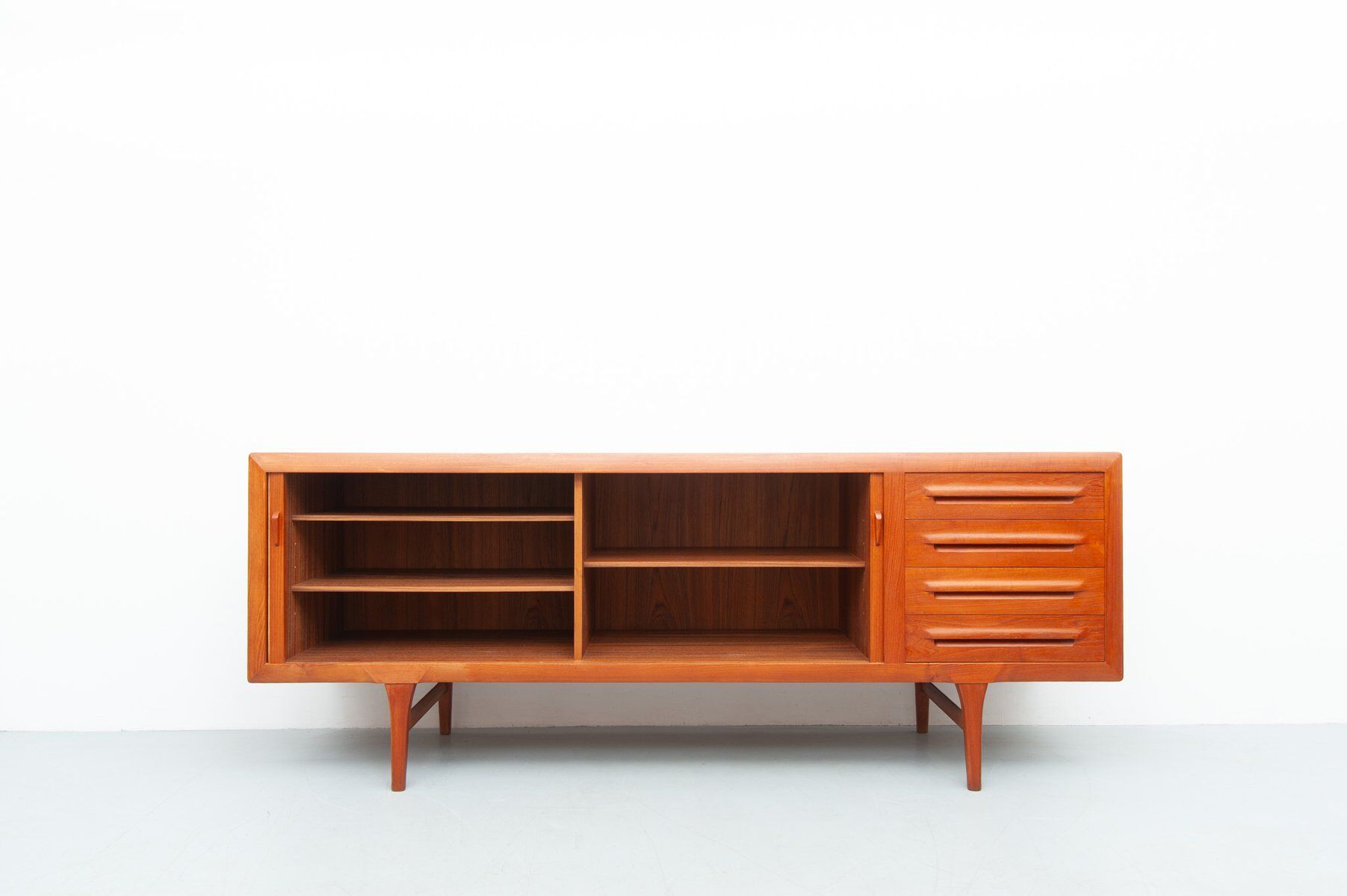 Teak sideboard by Ib Kofod-Larsen for Faarup Møbelfabrik, 1960s