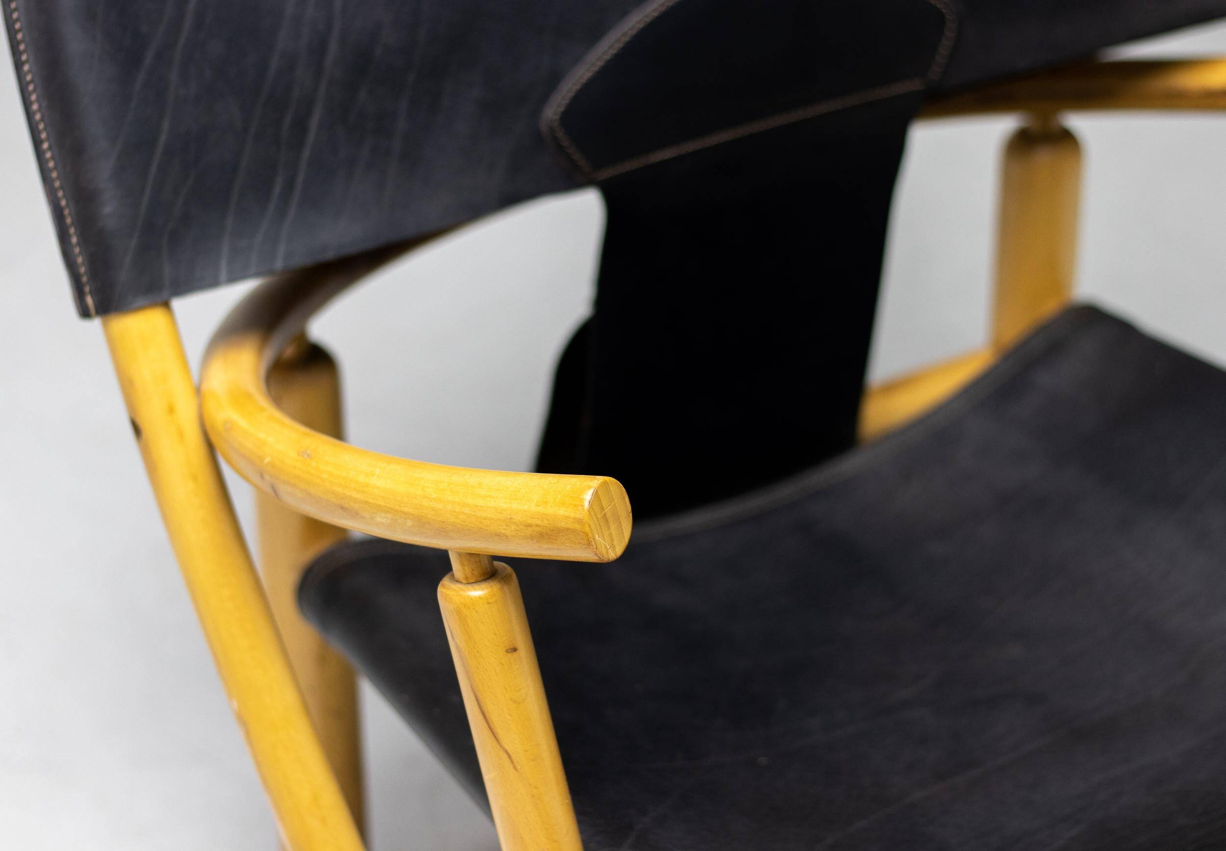 Piero Palange - G23 "Hoop" chair in Saddle black leather
