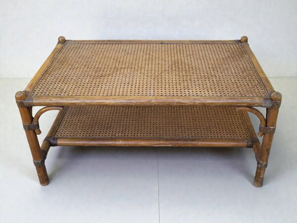 Table basse en rotin