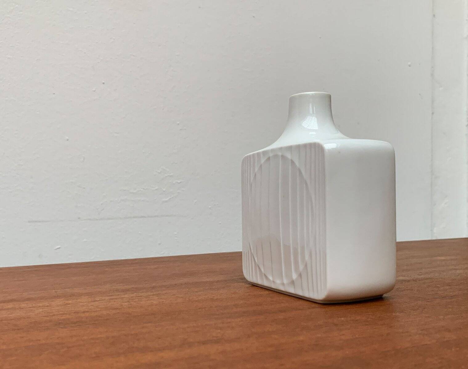 Vintage minimalist porcelain vase from Fürstenberg, Germany.
