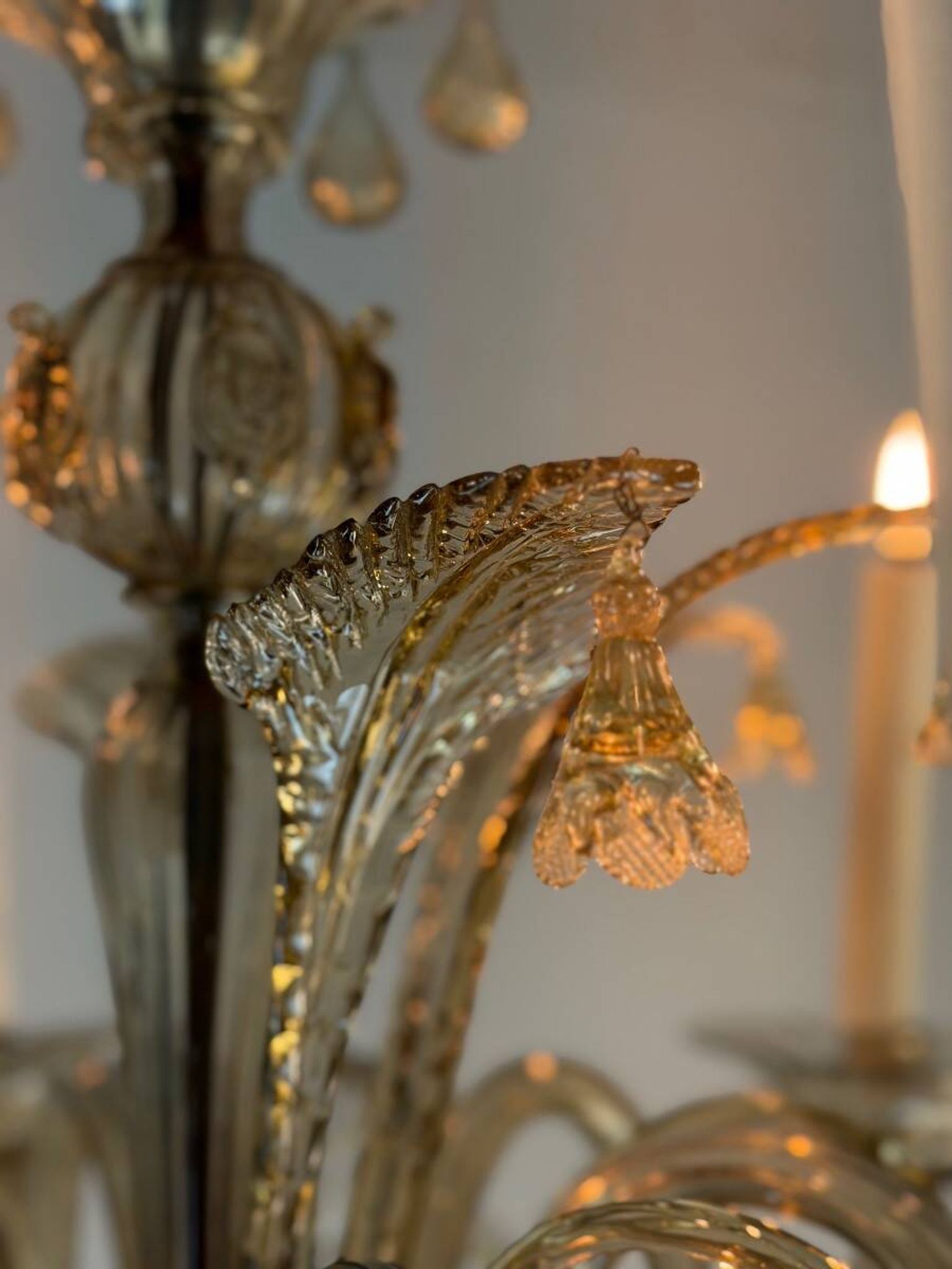 Lustre vénitien en verre de Murano mordoré, vers 1920