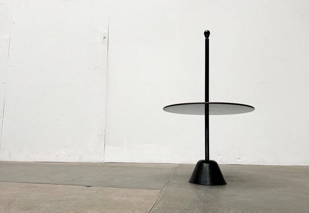Postmodern vintage side table model Servomuto by Achille Castiglioni for Zanotta, 1970s.