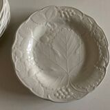 Set of 12 English earthenware plates Burleigh Davenport relief Vine leaf and strawberries