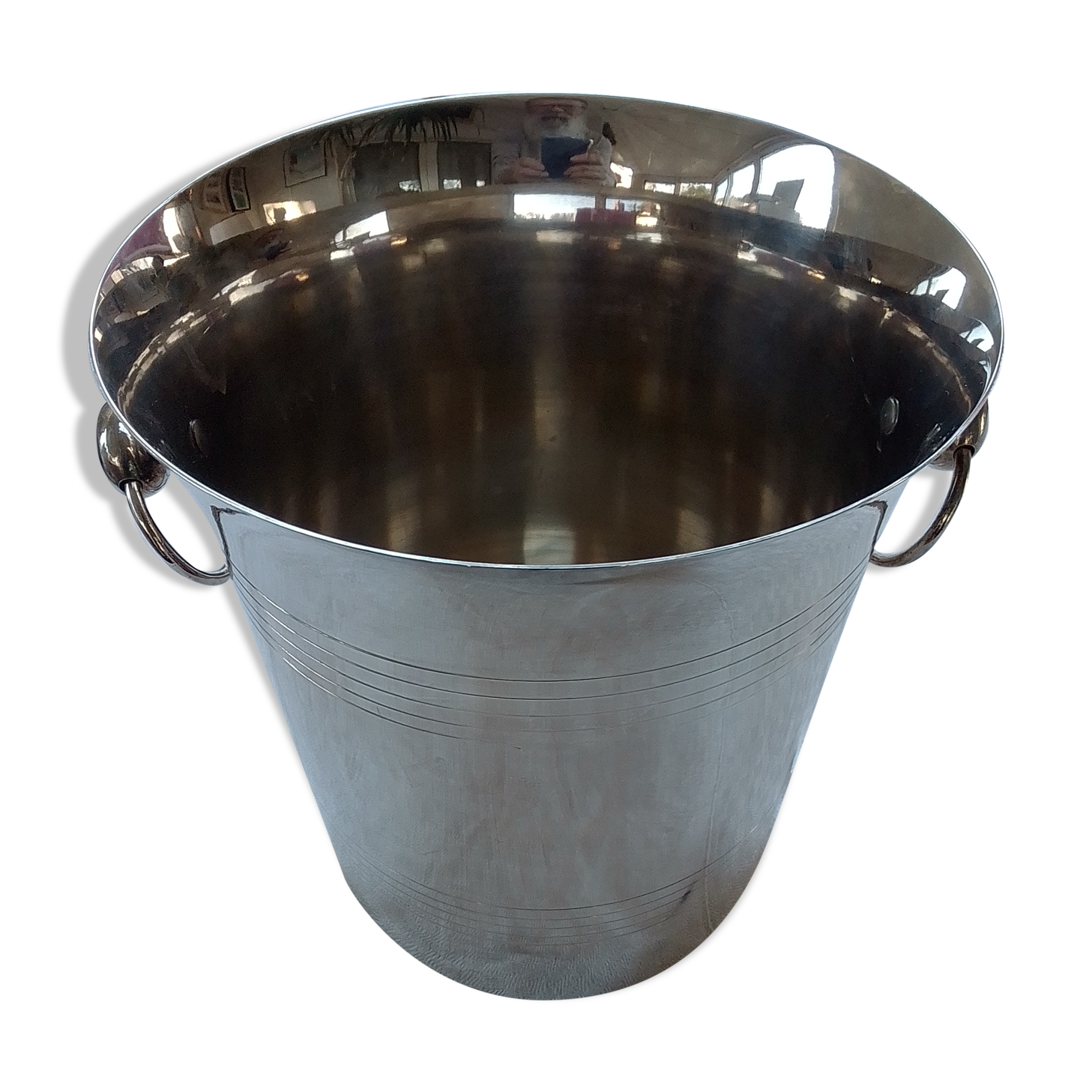 Champagne bucket in silver metal