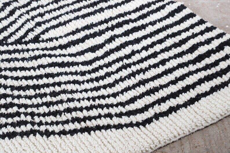 Beni Ourain rug - handmade carpet - traditional 250/150 cm