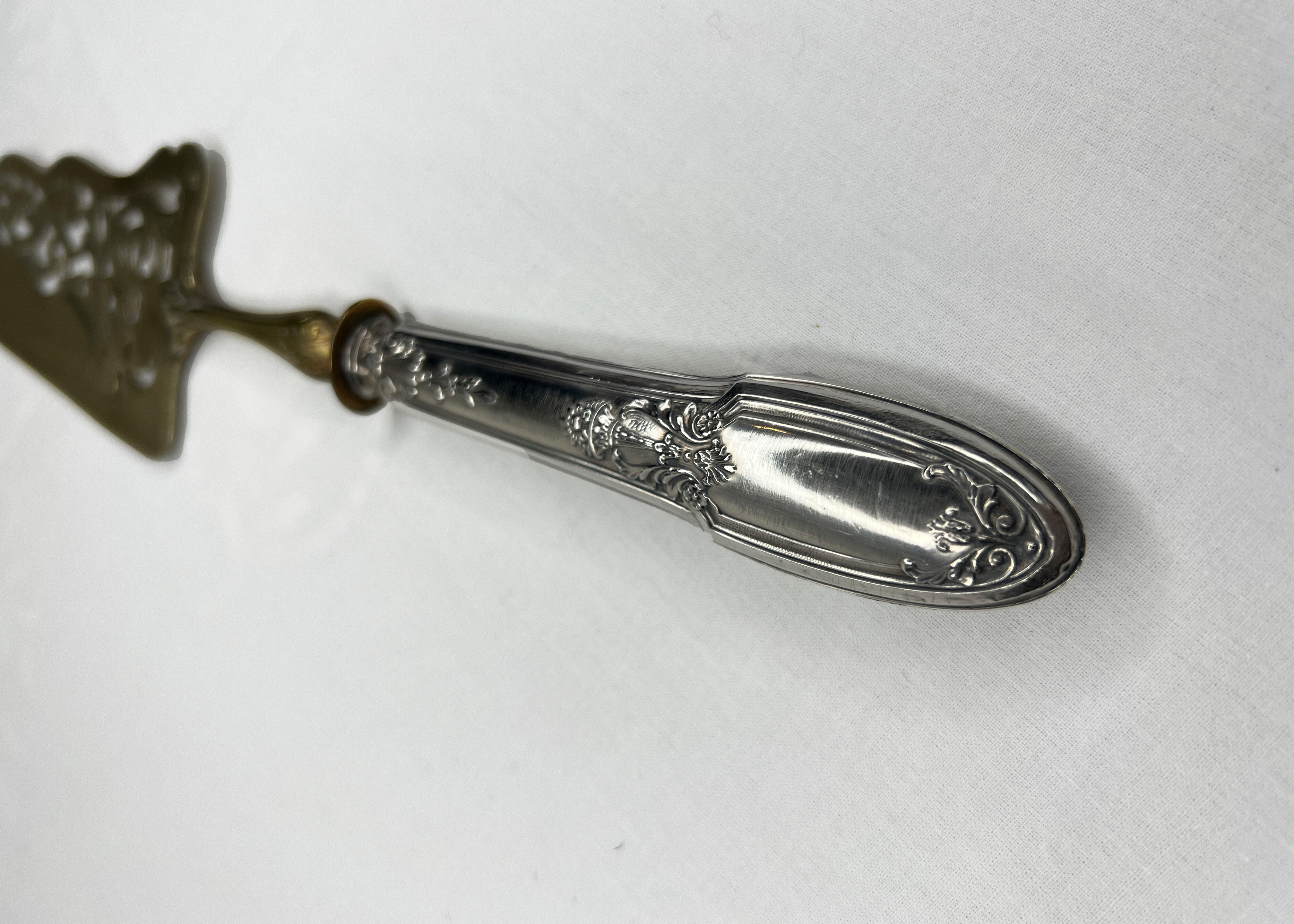 Silver metal pie shovel