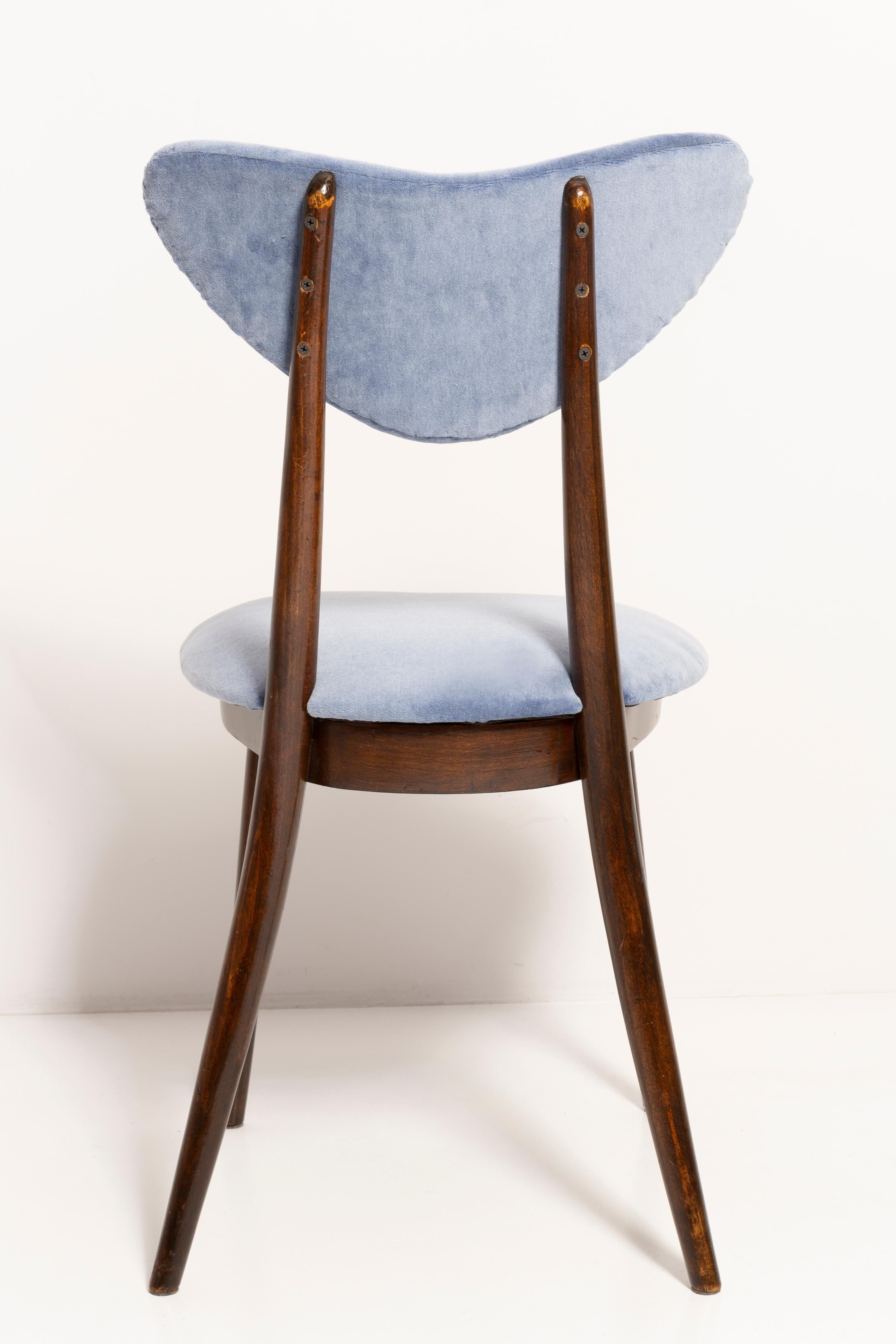 Chaise cœur en velours de coton bleu violet mid-century