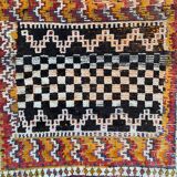 Tapis ancien tribal marocain fait main 124x142 cm