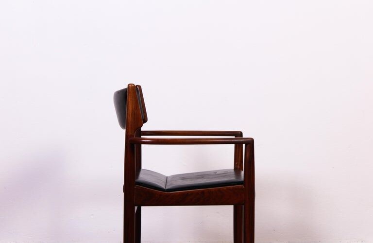 Chaise en palissandre par Kurt Østervig pour KP Møbler