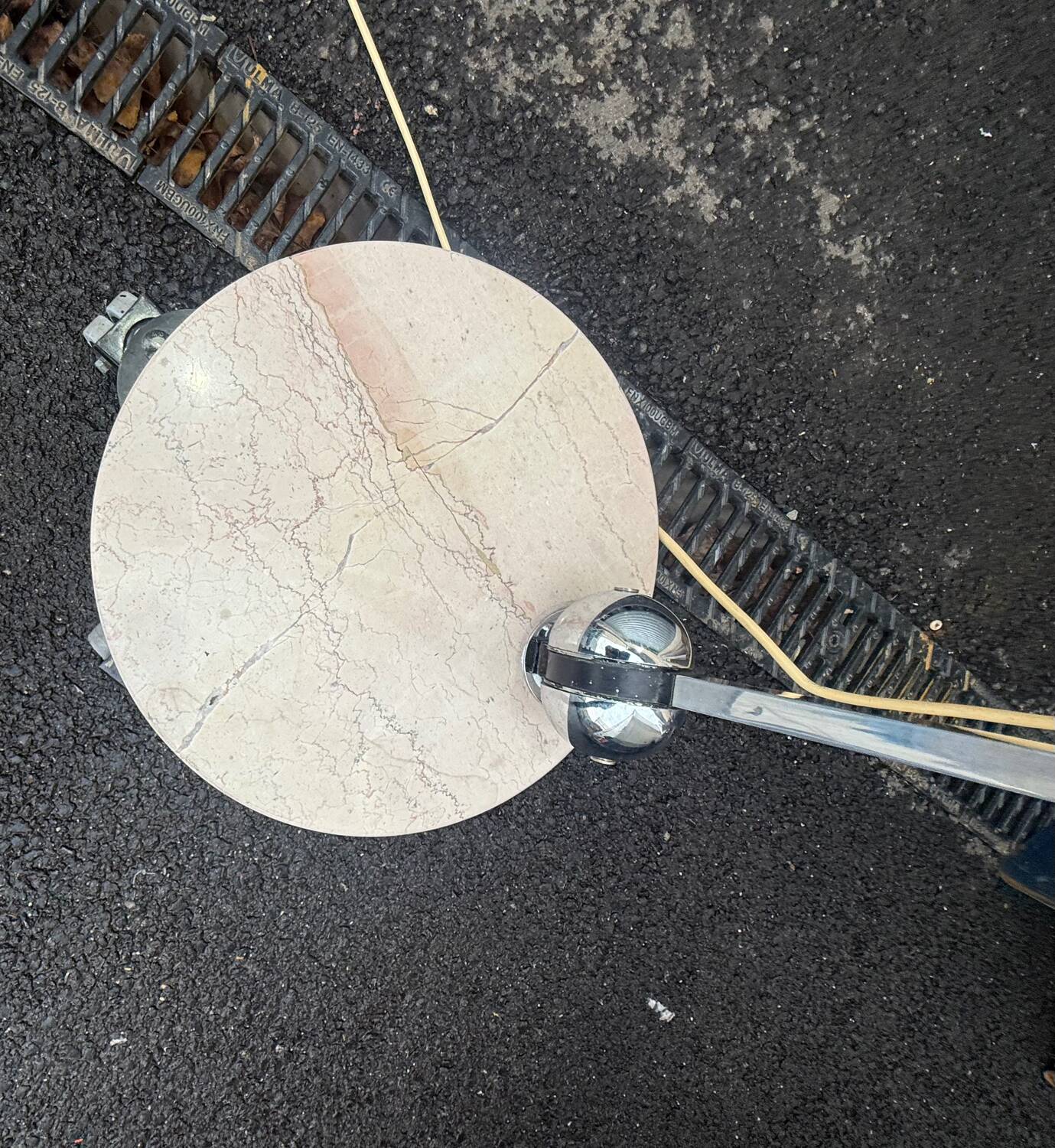 Arc floor lamp by Harvey Guzzini, 1970