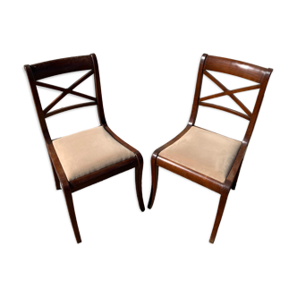Set of 2 vintage chairs