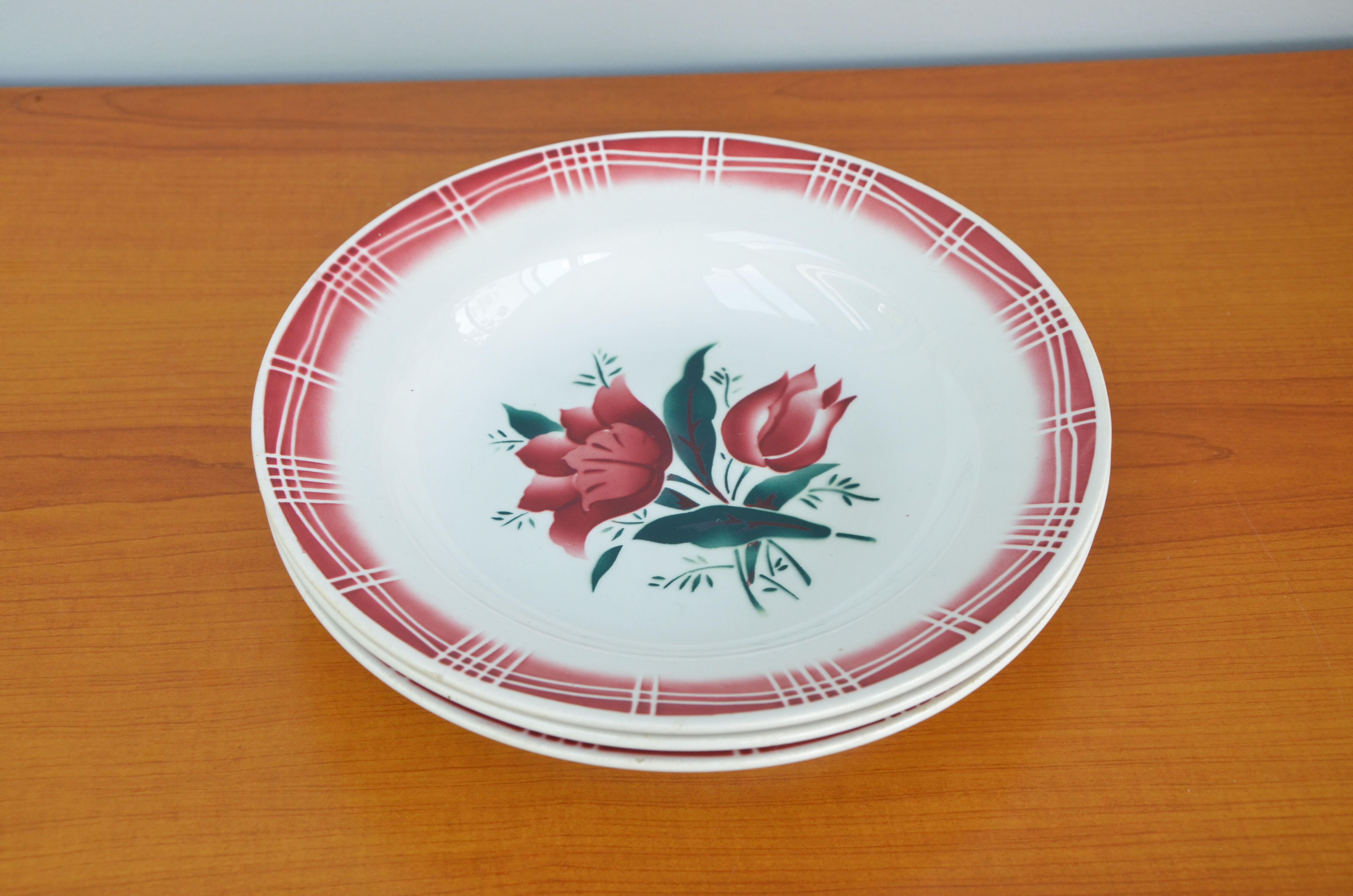 Set of 3 Saint Amandinoise soup plates