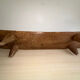 Grand banc ancien monoxyle en bois massif – 173 cm – pièce sculpturale