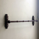 Bar carries wooden towels