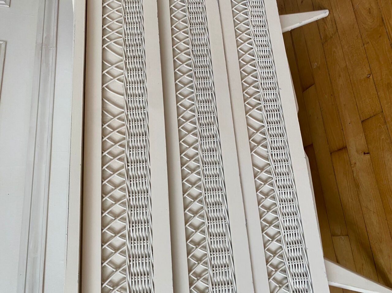 Vintage rattan chest of drawers