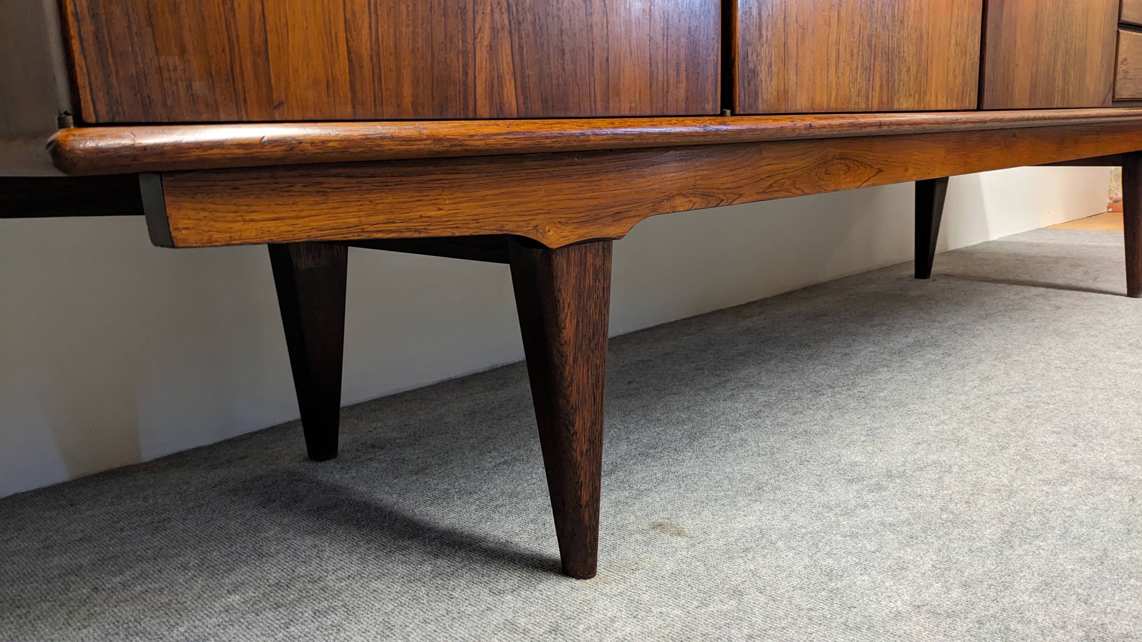 Scandinavian sideboard in Rio rosewood, 1950s-1960s