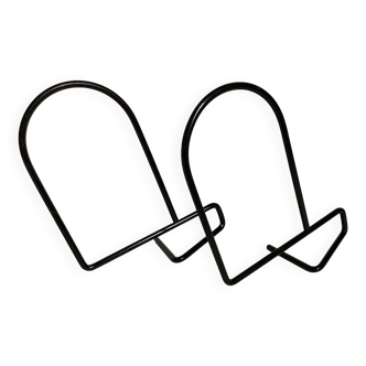Pair of black metal bookends D