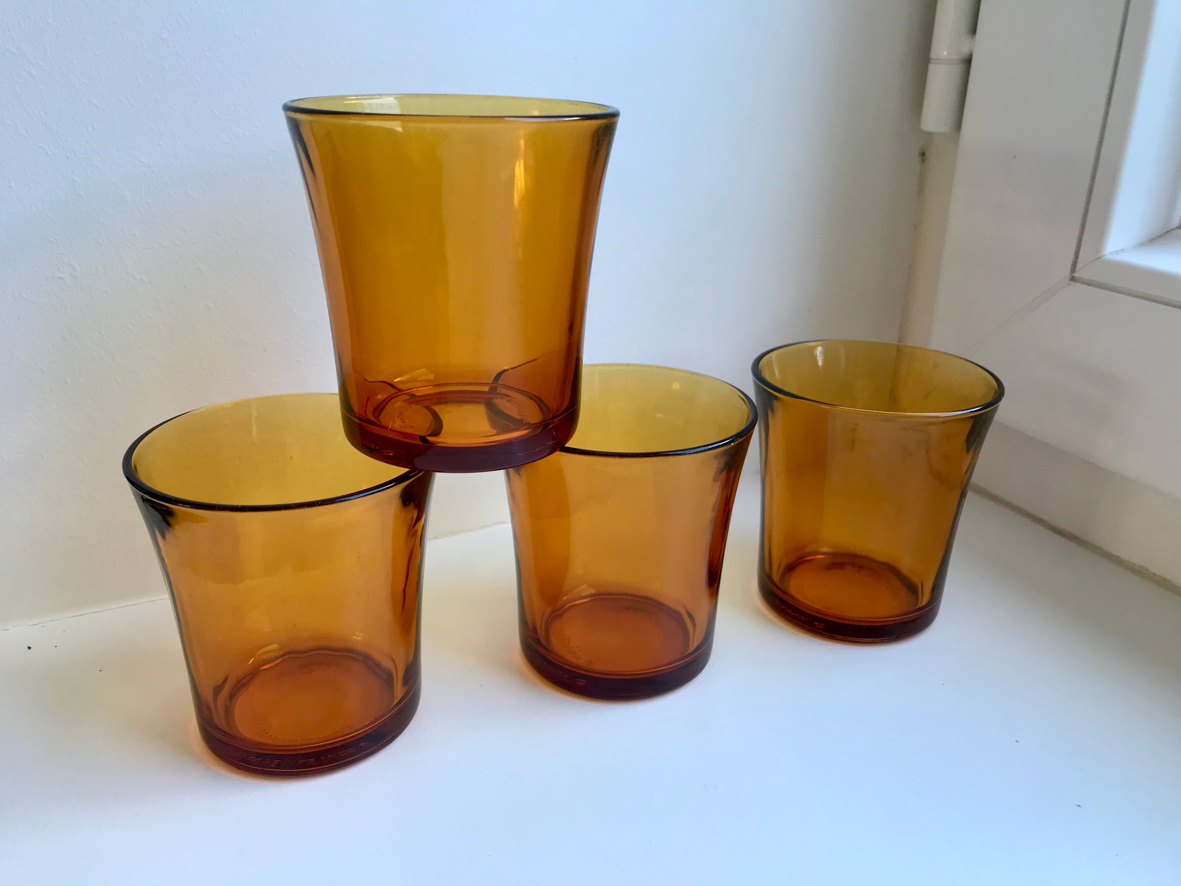 Set of 4 amber glasses 70s
