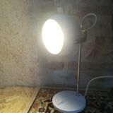 Lamp on foot eyeball