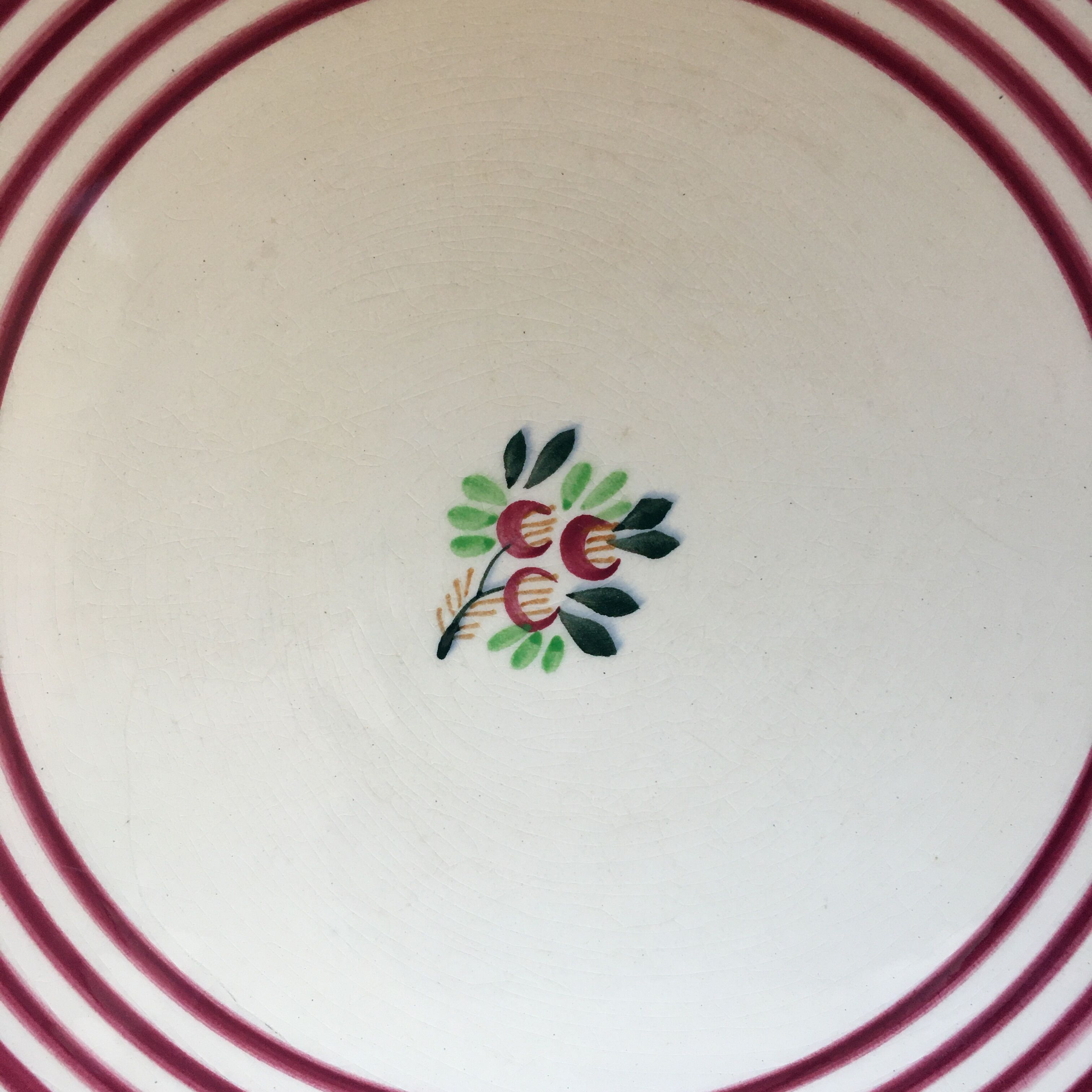 Hollow dish Gien floral decoration