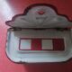 Matchbox in enamelled sheet metal Art Deco white/red