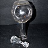 Carafe ancienne en cristal gravé à l'acide - décor rocaille et feuillage 1900 - 23cm