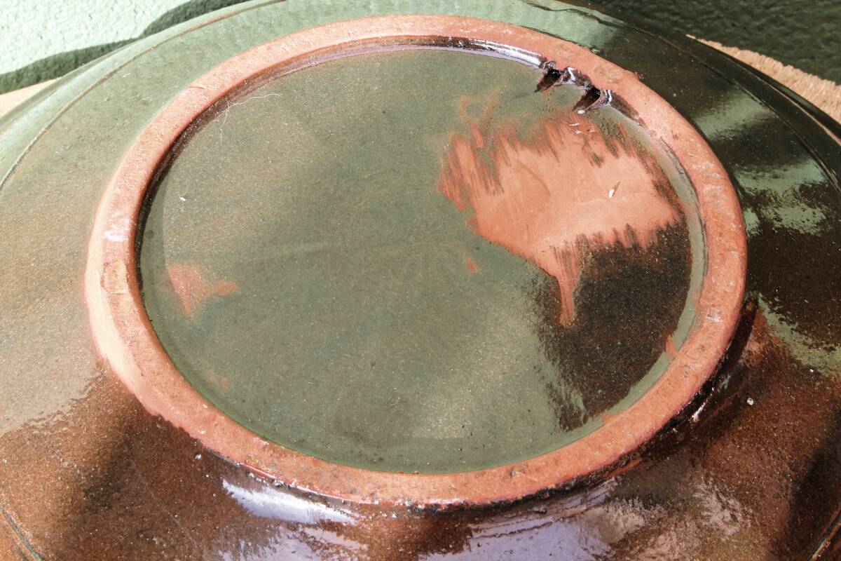 Large ceramic deep dish signed Ceramp