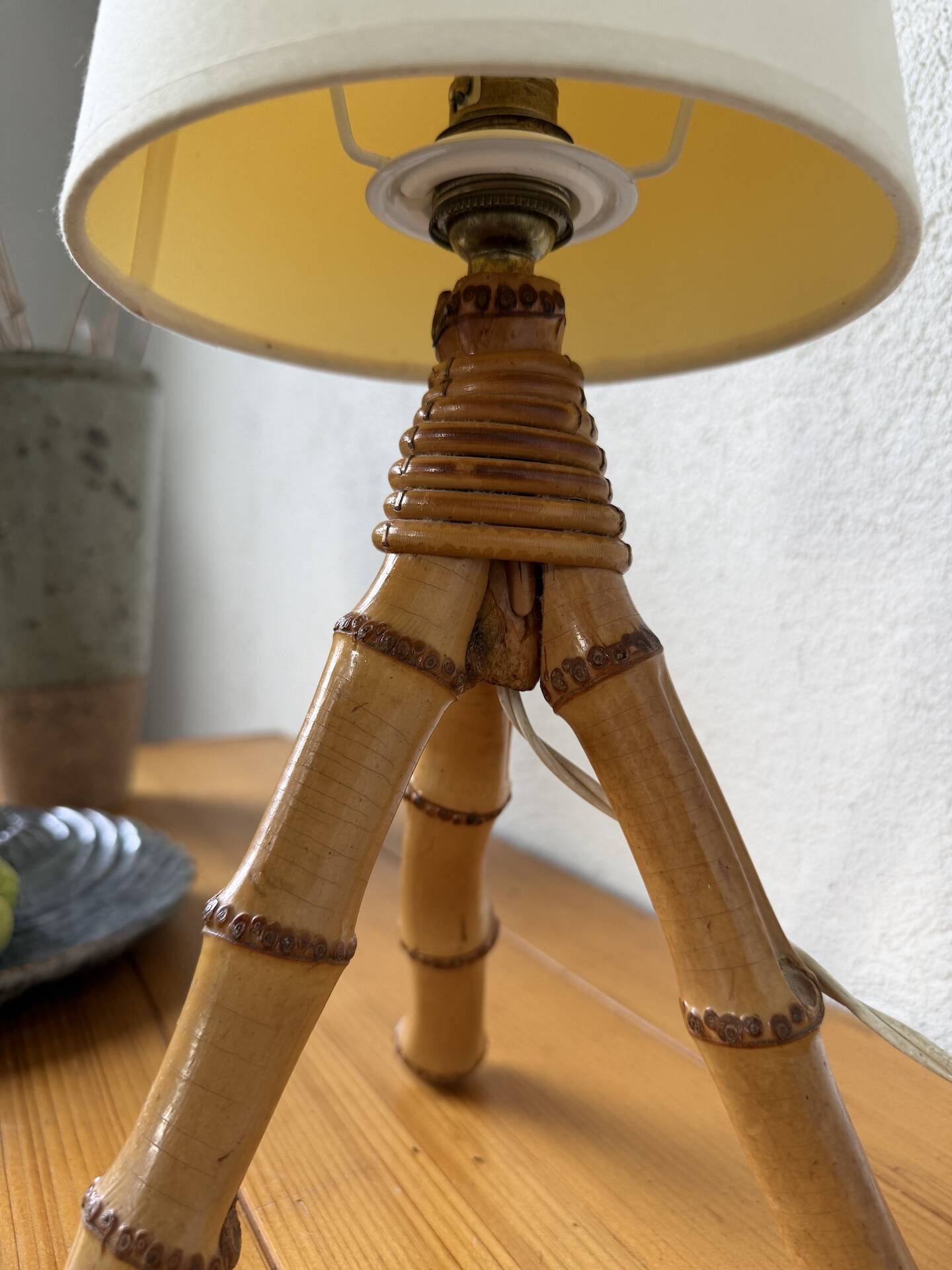 1960s rattan desk or table lamp
