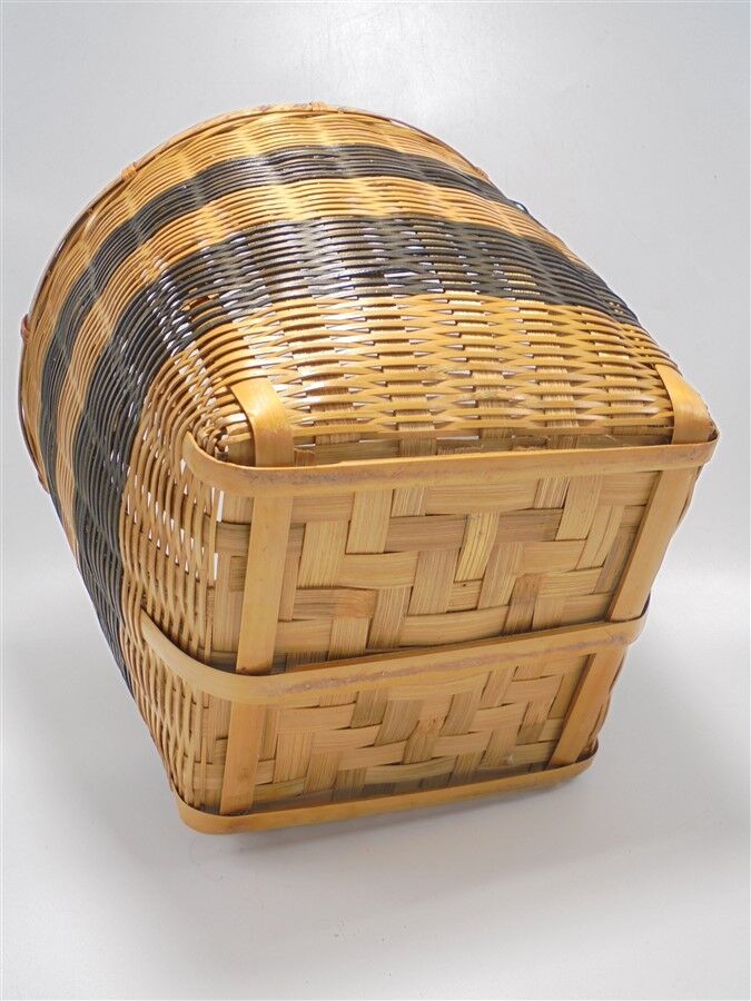 Wicker basket