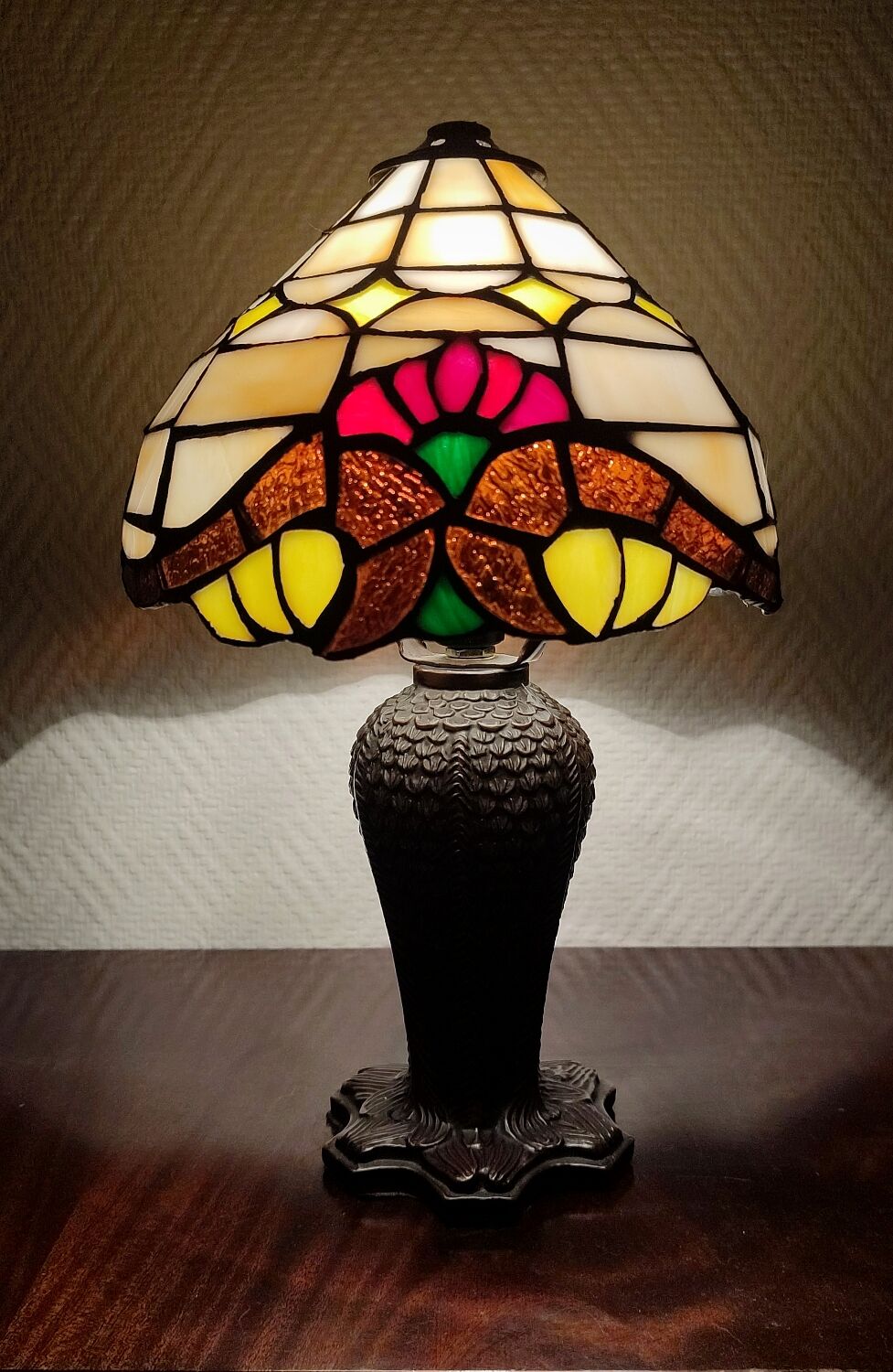 Tiffany Style Lamp