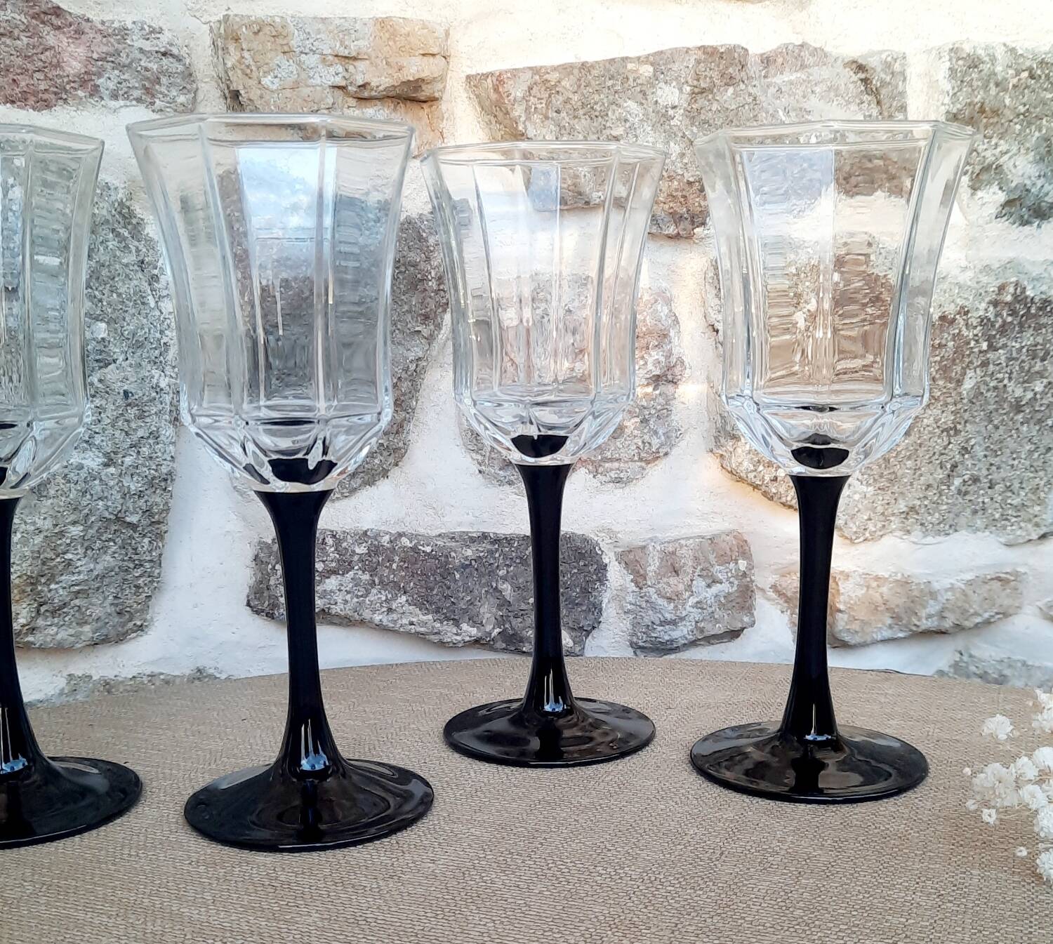Black Luminarc stemmed glass