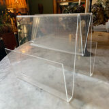 Magazine holder in altuglas 70s