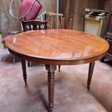 Mahogany round table