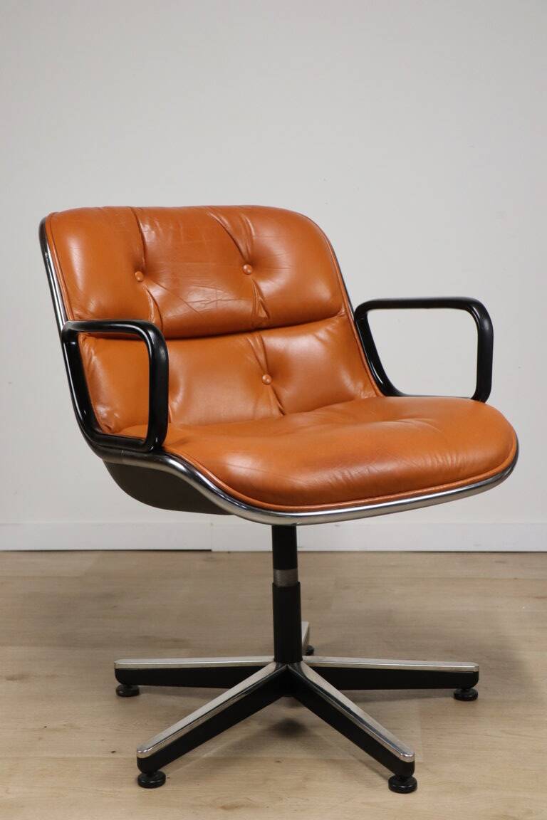 Charles Pollock leather office chair, Knoll edition, 1970