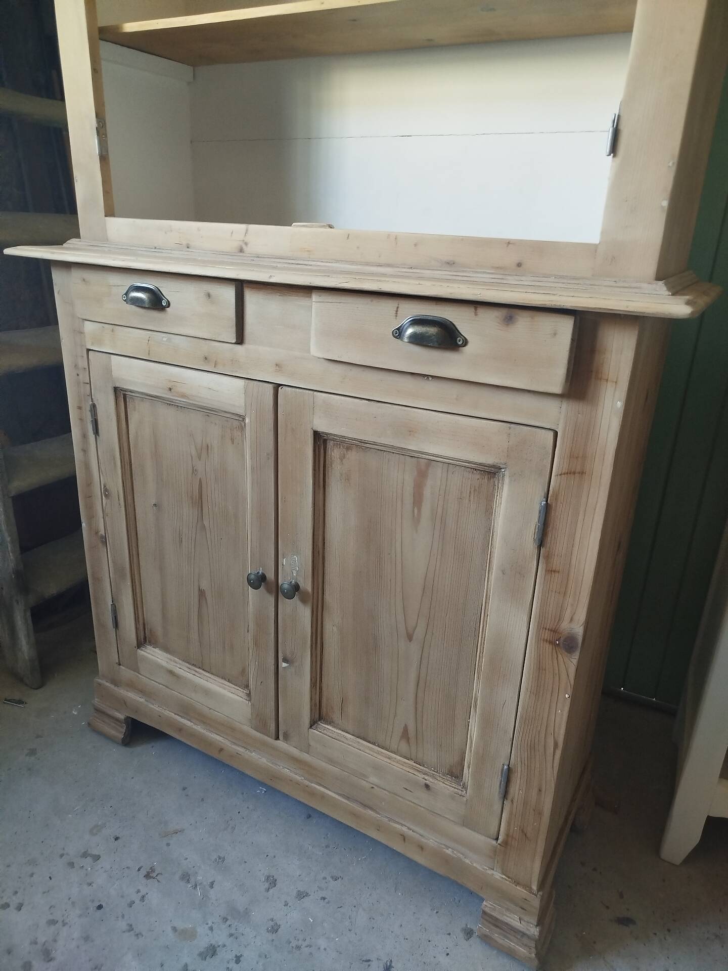Buffet 2 renovated bodies
