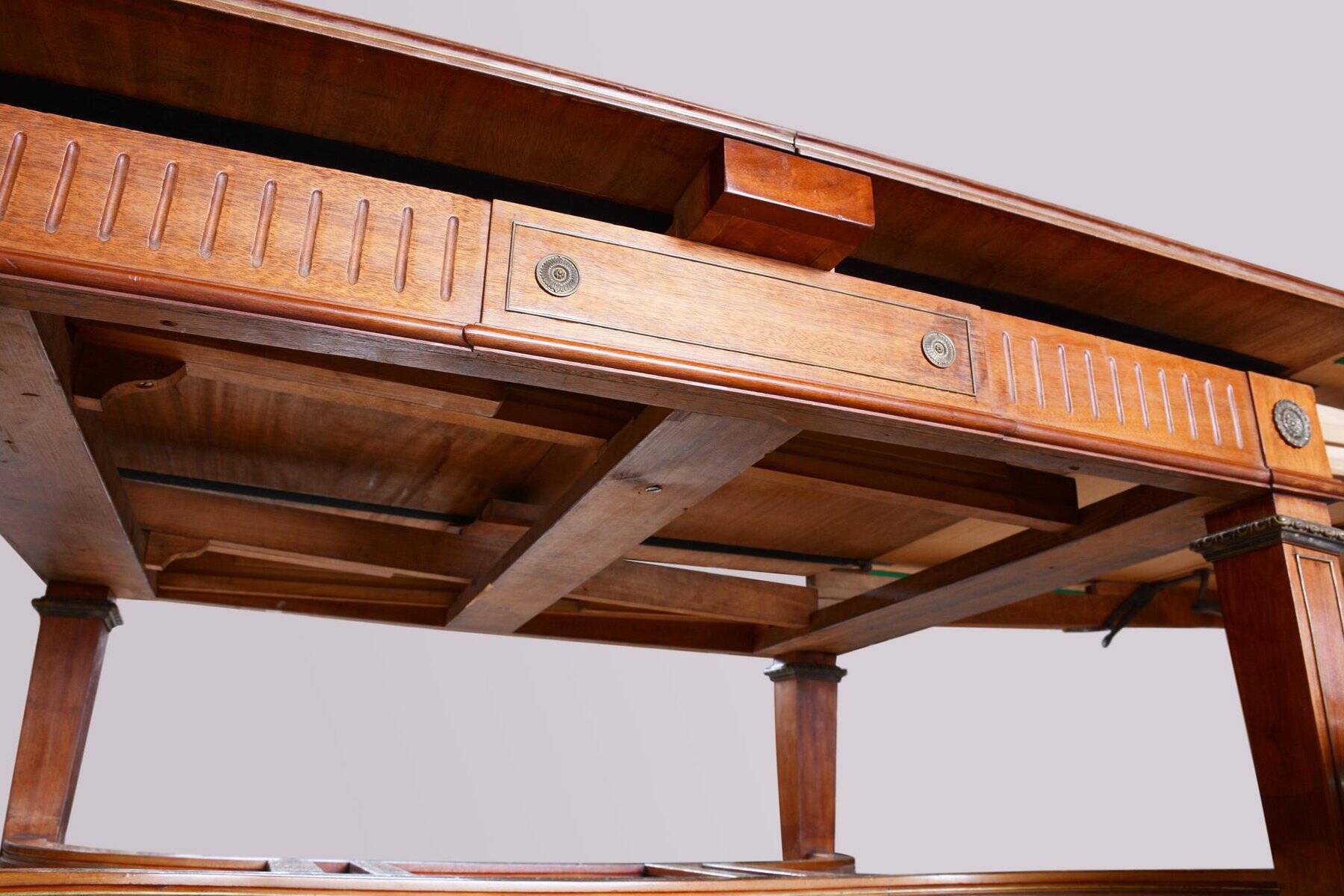 19th Century French Extendable Table in Mahogany