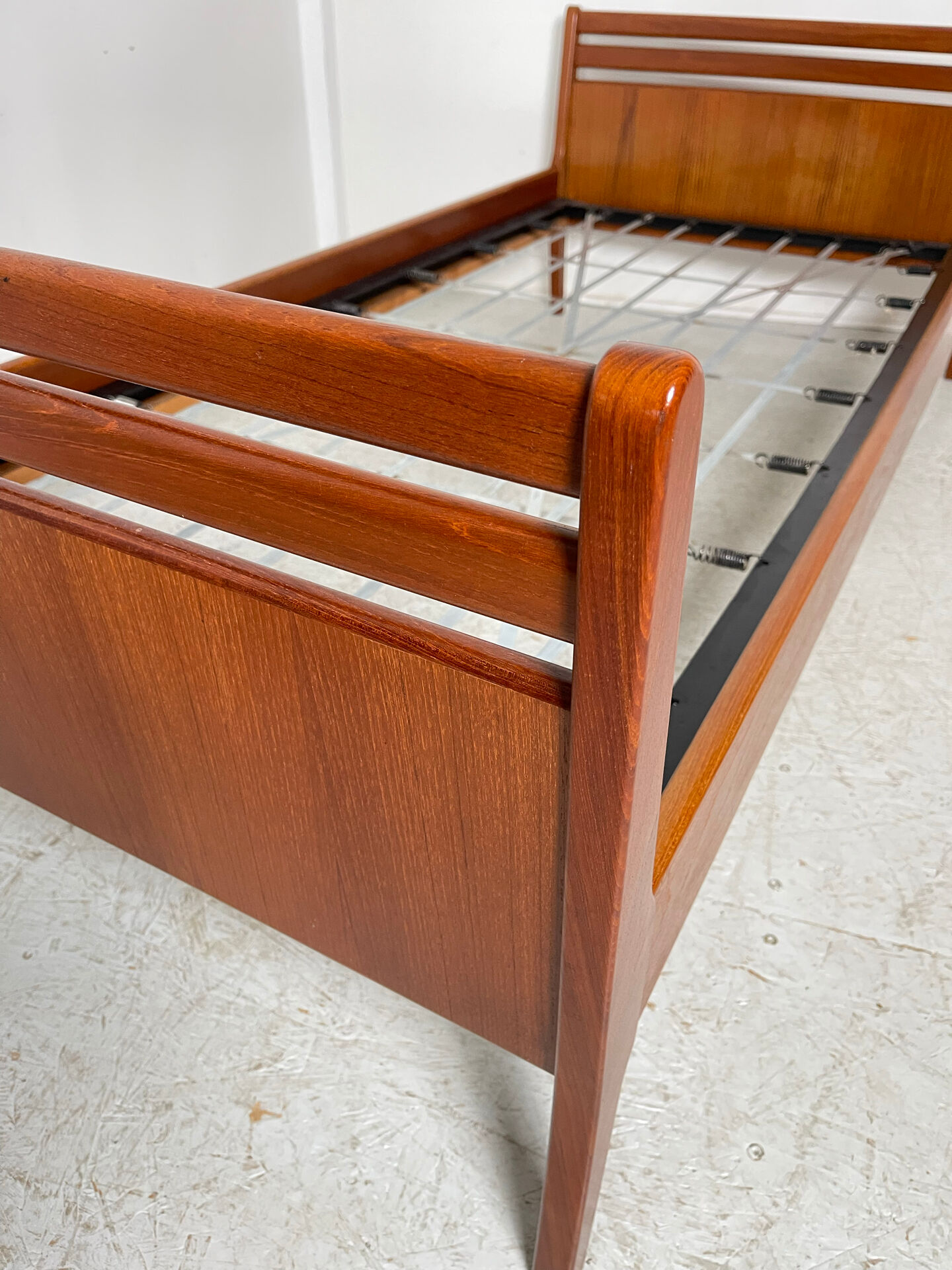 Teak bed 1960