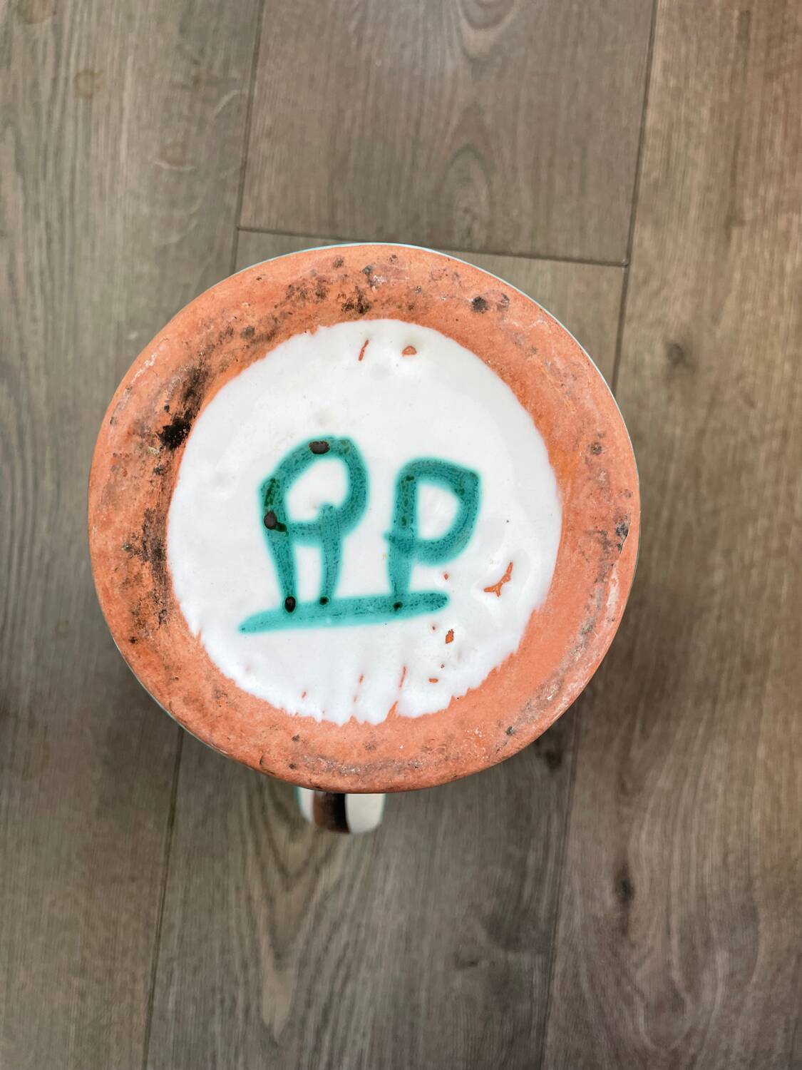 Ceramic pitcher signed Robert Picault – Scarified decoration – Vintage