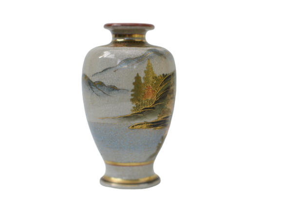 Japanese porcelain Vase Satsuma